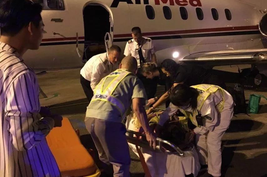 到桑植县机场急救接送